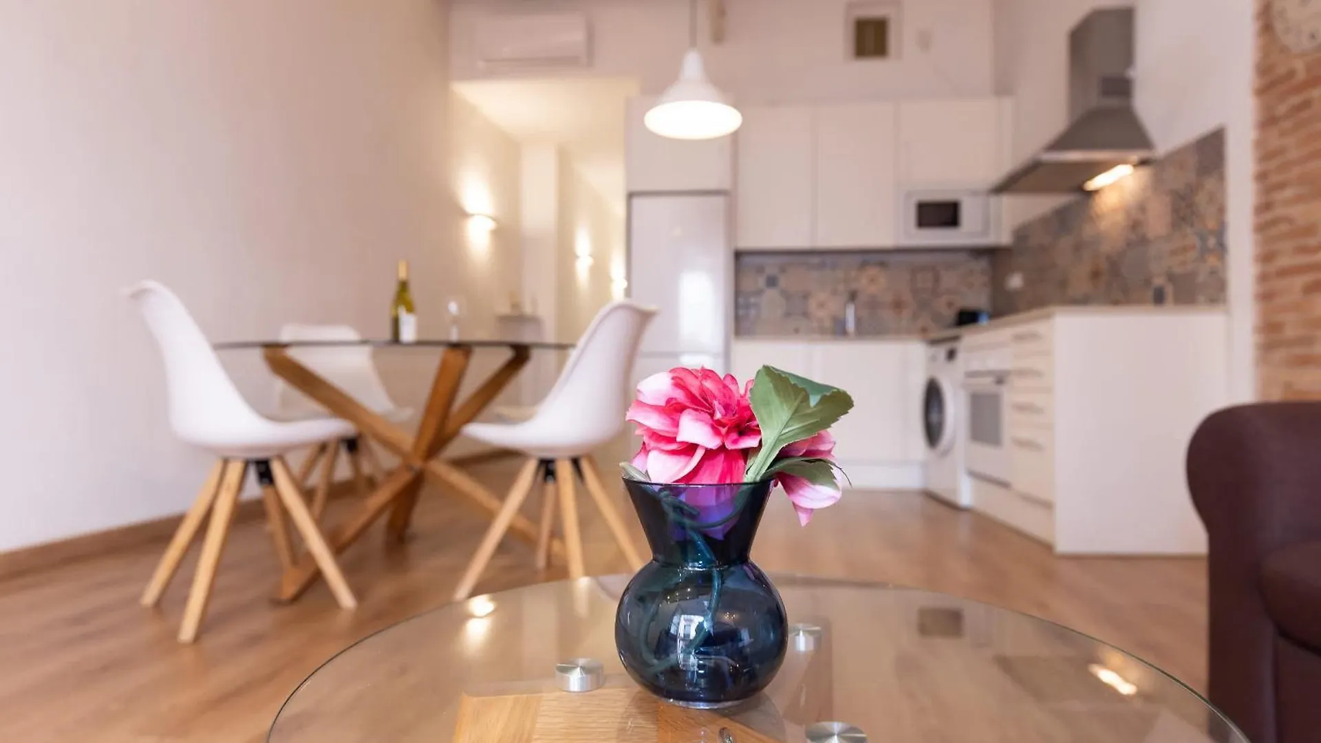 Apartment Merceria 1 By Unik Tarragona Spain